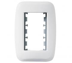 Placa Com Bastidor para 3 Módulos 4x2 Pezzi 50.000 Classica