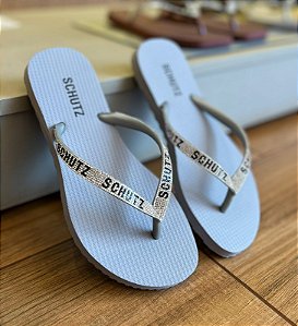 CHINELO BICO REDONDO TIRAS STRASS SCHUTZ