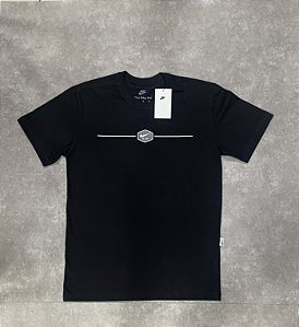Camiseta Nike Logo Emborrachado