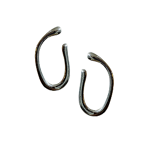 Brinco Médio Argola Prata Oval Vazada BM2058