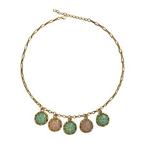 Colar Dourado com Pingentes de Resina Verde Menta e Rosê CL782