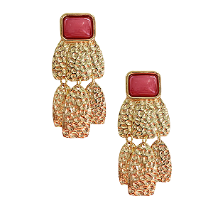 Brinco Grande Pendurado Dourado Martelado com Pedra Melancia BG2112