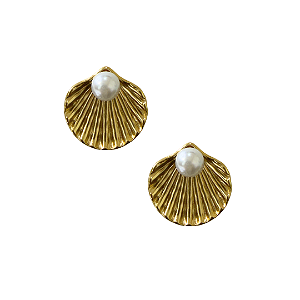 Brinco Médio Concha de Aço Dourada com Pérola BM2136