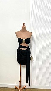 Vestido Preto Dourado