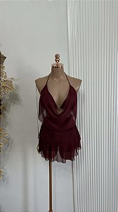 Conjunto Curto Vinho Tule Decote Profundo com Detalhe Coração