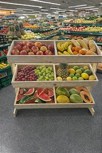 Expositor de Madeira 3 Andares com Divisórias – Rústico para Loja, Feira, Padaria e Doceria