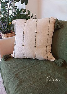 Capa de Almofada Artesanal Tassel Branco Verde Musgo 45 x 45