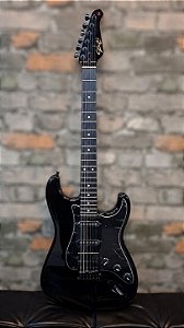 GUITARRA SEIZI FUN VINTAGE BUDOKAN HSS ALL BLACK C/ CAPA