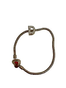 Pulseira Letra D Dourada - NÃO HÁ TROCA