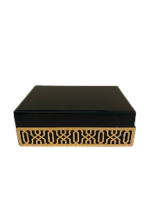 CAIXA DE MADEIRA E VIDRO AZUL MARINHO COM DETALHES  DOURADO P