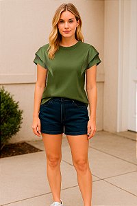 Camiseta Feminina Com Badado Duplo - Delicadeza Atemporal