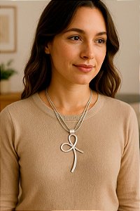 Colar Laço Feminino Ajustável Banhado em Ródio Branco