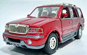 Lincoln Navigator - 1/24