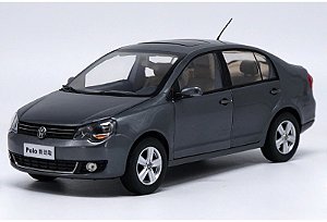 VW Polo 2013 - 1/18