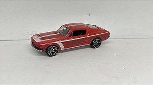 Ford Mustang vermelho