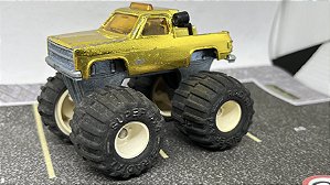Blazer - Big Foot - Dourado