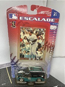 Cadillac Escalade - MLB