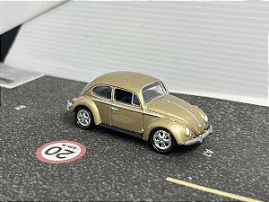 Volkswagen Beetle - Gold