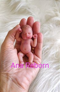 Mini Bebê Reborn Silicone Sólido Realista 15cm.