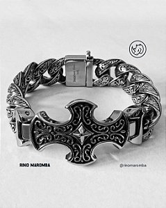 Pulseira modelo cruz vintage em aço inoxidável