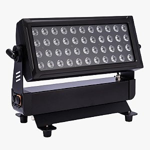 REFLETOR P5 44x10W RGBW IP65