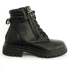 Bota de Couro Feminina Cano Curto Preta
