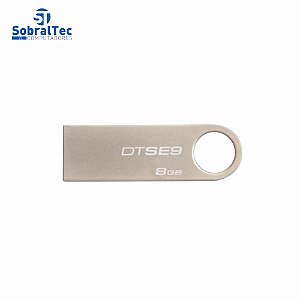 Pen Drive Kingston 8Gb Usb 2.0 Prata Plug And Play DataTraveler SE9 DTSE9H/8GBZ