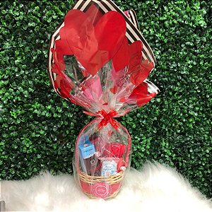 KIT CESTA ROMANCE E AMOR DECORATIVA DIA DOS NAMORADOS