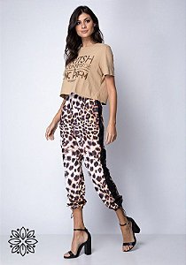 calça jogger lança perfume