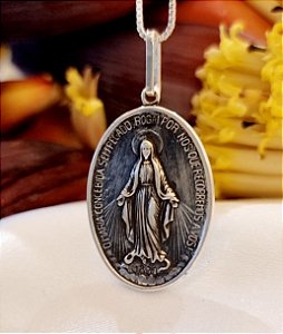 Colar da Medalha Milagrosa Nossa Sra das Graças na prata925 com oxidação e corrente veneziana de 0,55cm