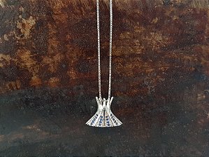 Colar Catedral Banhado a ródio branco com zircônia azul e/ou verde