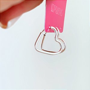 Argola coração lisa M prata 925