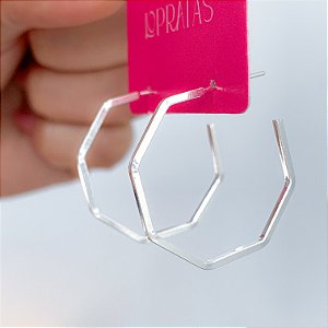 Argola geométrica média fina tarracha