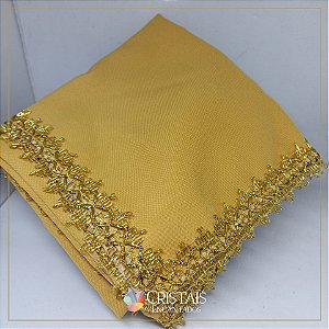 toalha de baralho amarela com acabamento dourado