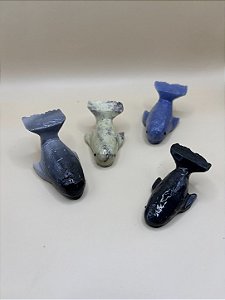 Baleia lapidada em cristal