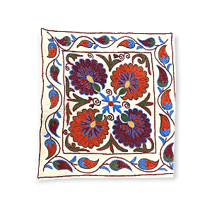 Capa para Almofada Bordada à Mão Suzani - Cravos Ornamentais