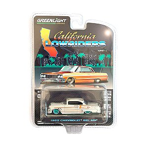 CHASE - Miniatura Greenlight 1:64 - Chevrolet Bel Air Lowrider