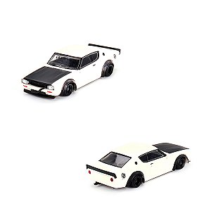 Miniatura Mini GT 1:64 Nissan Skyline Kenmeri #702