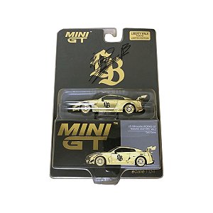 Mini GT LB-Silhoutte Works GT Nissan 35GT-RR Ver. 1 #580