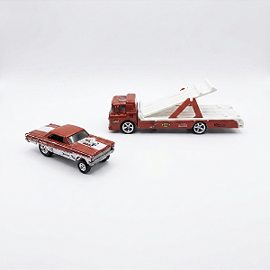[LOOSE] Hot Wheels Team Transport Ford C-800 + Mercury Comet