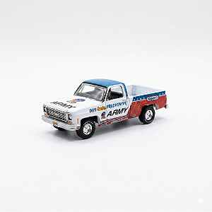 [LOOSE] Auto World 1:64 Chevrolet C-10 Army (Racing Legends)