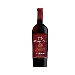 Vinho Tinto Meio Seco Menage a Trois Silk Blend 750ml