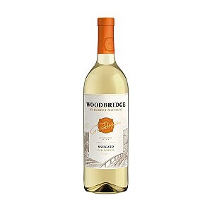 Vinho Branco Suave Woodbridge Moscato 750ml