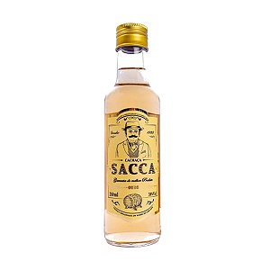 A Cachaça Sacca Ouro 250ml