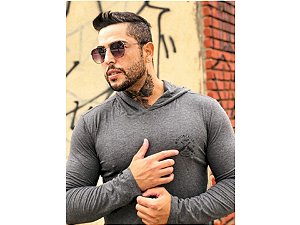 Camiseta Manga Longa Com Capuz Cinza