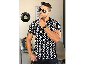 Camiseta Caveirinhas