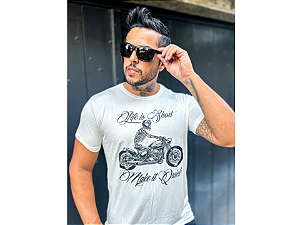 CAMISETA LIFE IS SHORT BRANCA