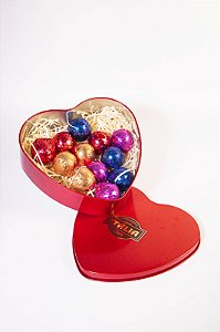 LATA DE CORACAO C/ 12 BOMBONS TRUFFADOS