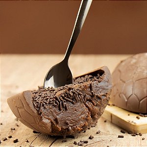 Ovo de Colher de 440g Sabor Brigadeiro