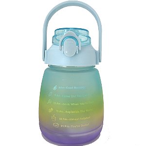 Garrafa de Água Squeeze Colorida 1,5 ML Com Adesivos  Alça e Canudo Verde